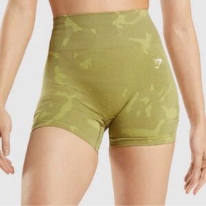 NWT 🏷️ Gymshark Adapt Camo Seamless Shorts